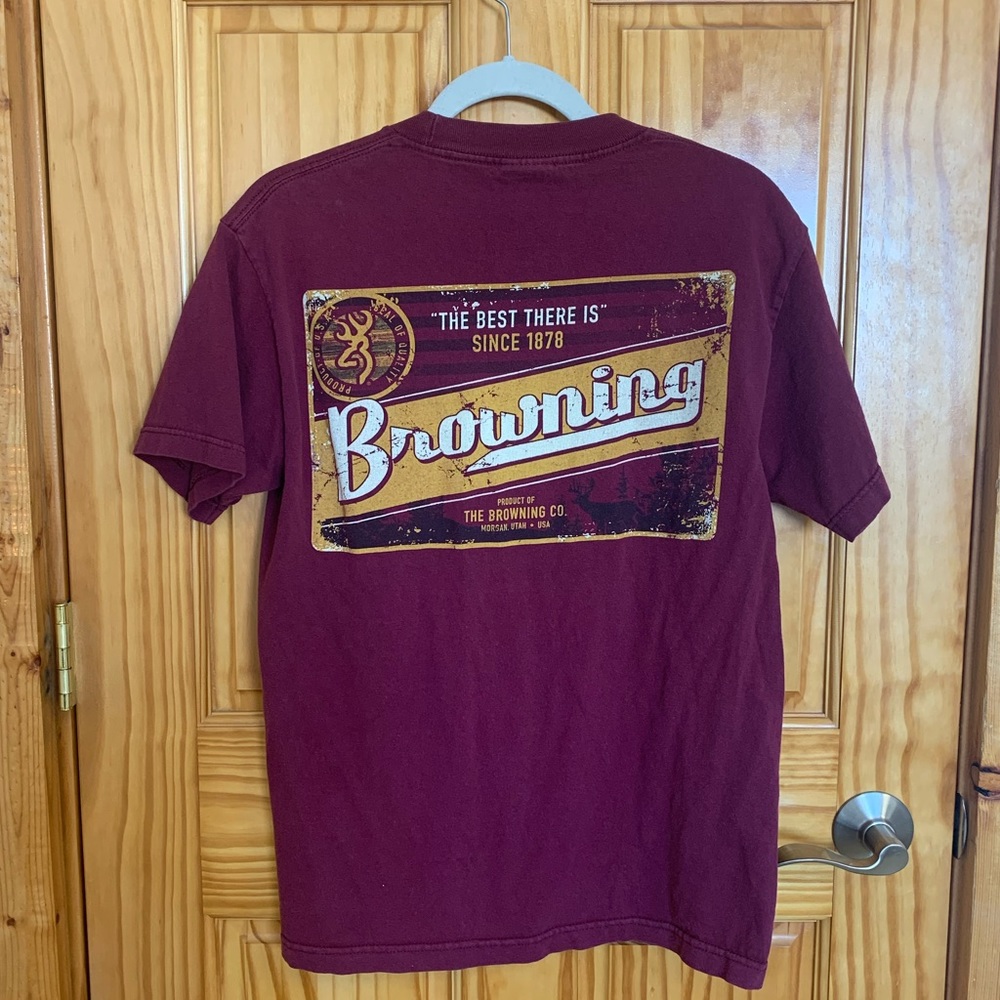 “Browning” graphic tee! Womens medium!